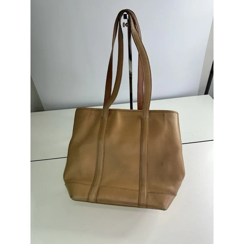 DAMAGED / WORN Coach 5187 Tan Leather Gallery Tote Vintage - Picture 2 of 10